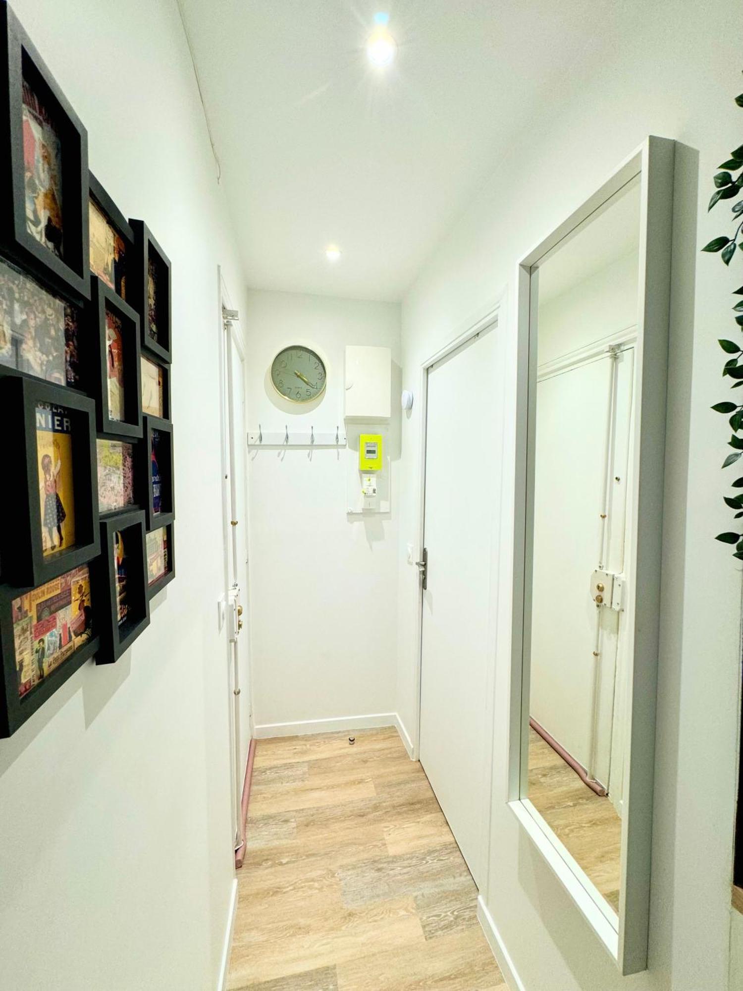 Amelie Poulain Studio In Heart Of Montmartre París Exterior foto